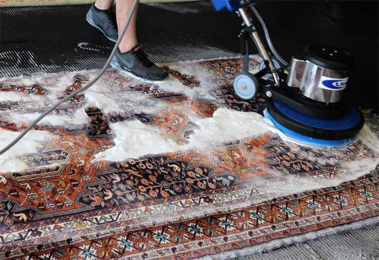 شستشوی فرش دستباف با قالیشوی صنعتی